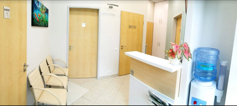 Sklep z aparatami słuchowymi zlokalizowany w Warszawie.